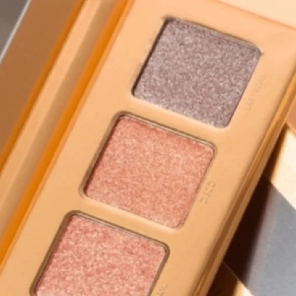 🆕 Eye Shadow Palette Eloise Sahara Nights shadow Palette - New In Box